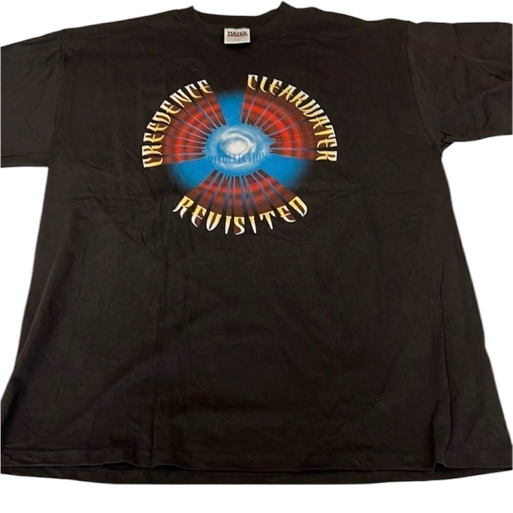 NWOT mens size XL authentic Creedence Clearwater Revisited concert T-shirt